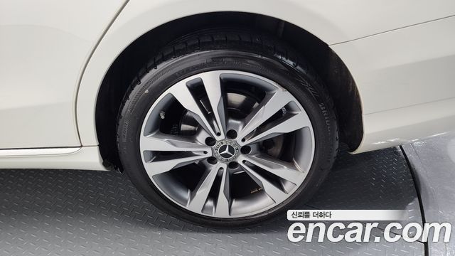 Mercedes-Benz C-Class из Кореи Encar