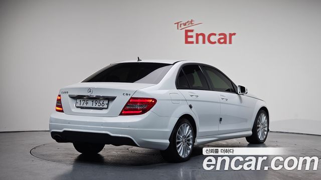 Mercedes-Benz C-Class из Кореи Encar