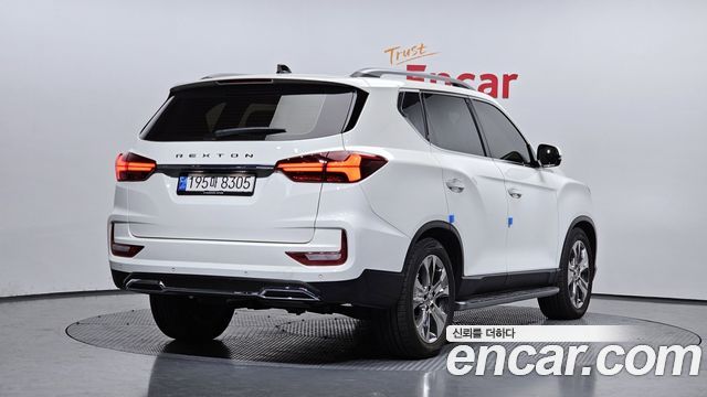 Ssangyong Rexton из Кореи Encar