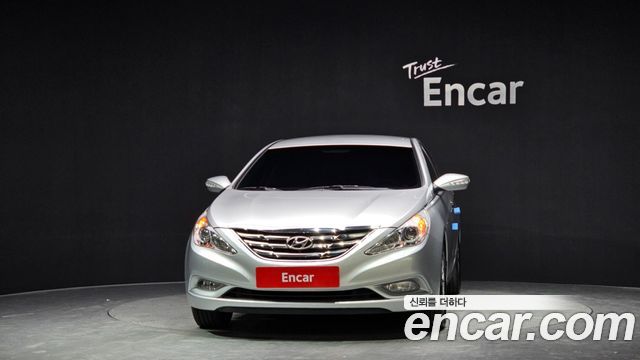 Hyundai Sonata Premier Deluxe — пробег 83 550 км — фото 3 из 5