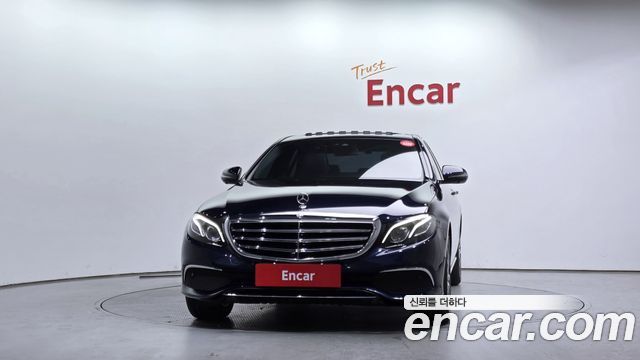Mercedes-Benz E-Class из Кореи Encar