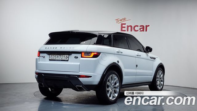 Land Rover Range Rover Evoque 2.0 TD4 HSE Dynamic — пробег 45 877 км — фото 2 из 5