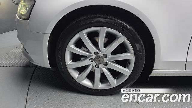 Audi A4 из Кореи Encar