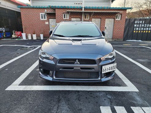 Mitsubishi Lancer Evolution 10th — пробег 113 340 км — фото 3 из 5