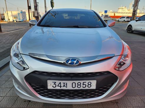 Hyundai Sonata 2.0 Modern — пробег 190 000 км — фото 1 из 5