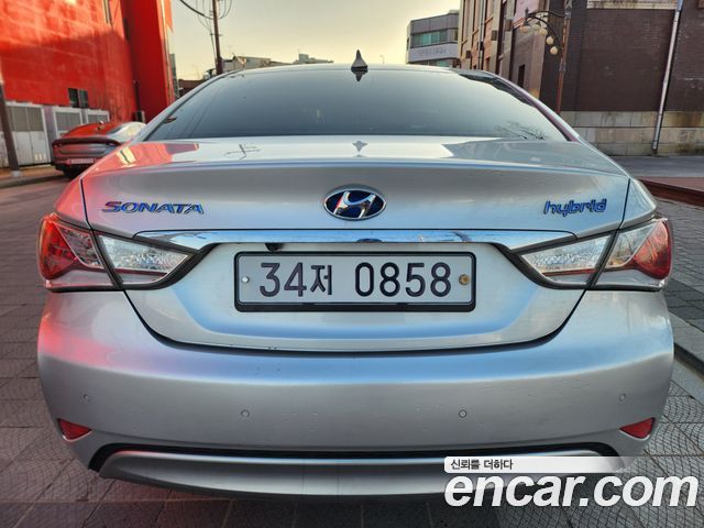Hyundai Sonata 2.0 Modern — пробег 190 000 км — фото 2 из 5