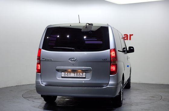 Hyundai Starex 5-Seater VAN Smart — пробег 125 989 км — фото 4 из 5