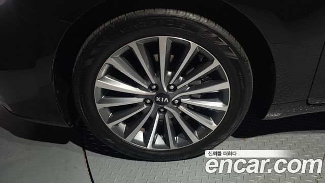Kia K7 из Кореи Encar