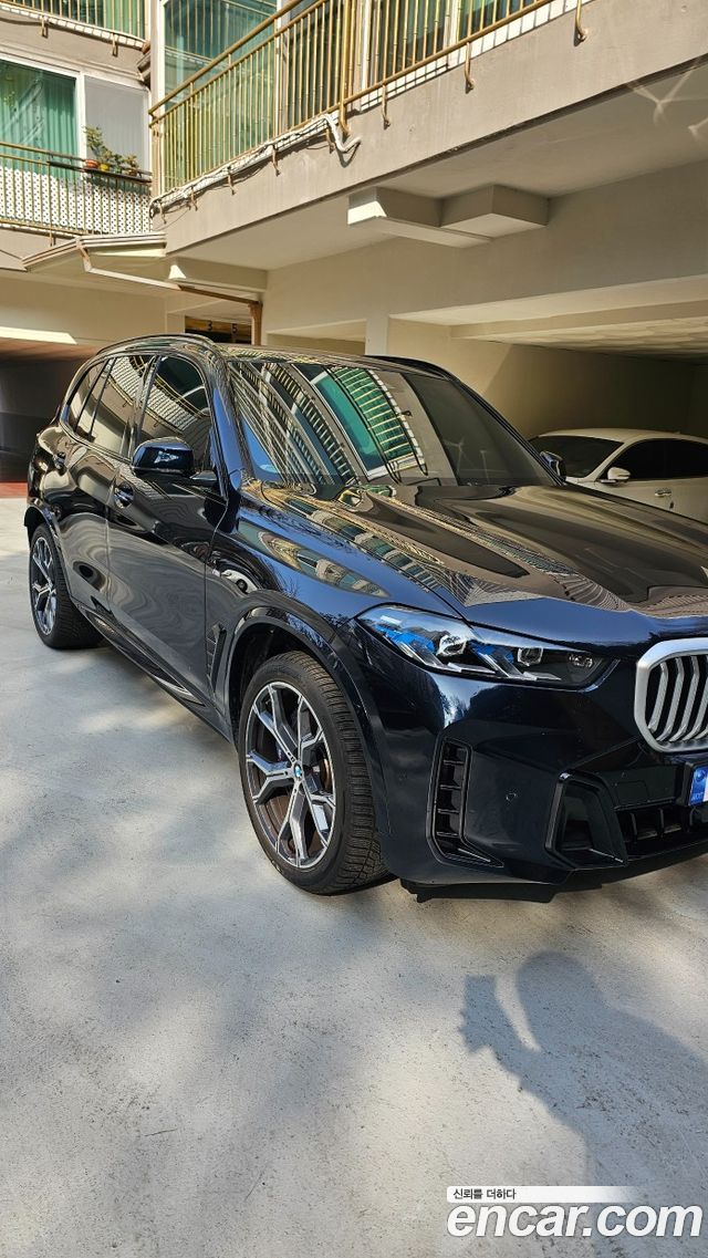 BMW X5 xDrive 40i M Sport — пробег 15 400 км — фото 3 из 5