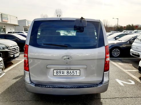 Hyundai Starex 5-Seater VAN CVX Luxury — пробег 160 000 км — фото 5 из 5