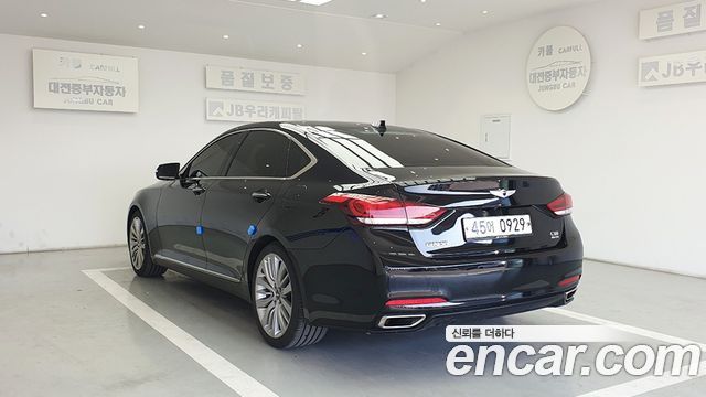 Hyundai Genesis из Кореи Encar