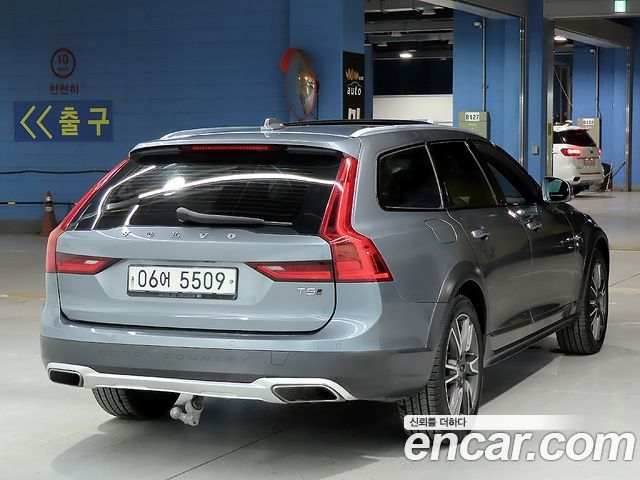 Volvo V90 из Кореи Encar