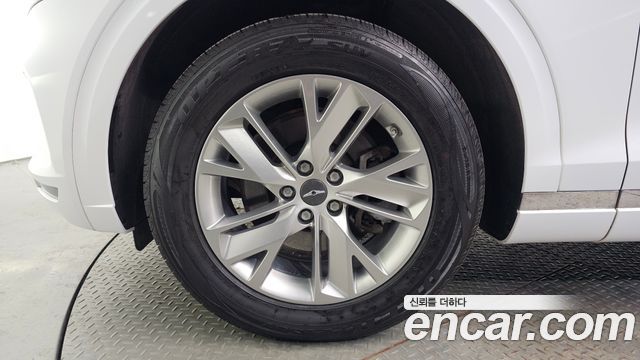 Genesis GV70 из Кореи Encar