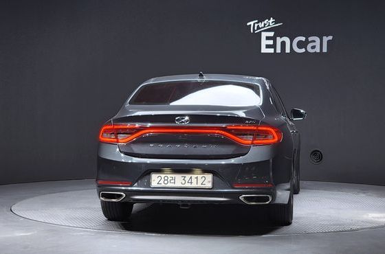 Hyundai Grandeur 2.2 Diesel Premium — пробег 294 241 км — фото 4 из 5