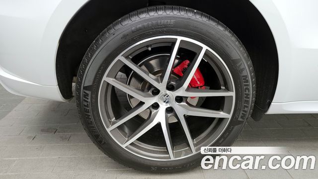 Porsche Macan 2.9 S — пробег 33 265 км — фото 5 из 5