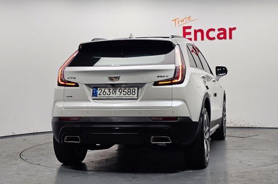 Cadillac XT4 2.0 Sport AWD — пробег 40 948 км — фото 4 из 5