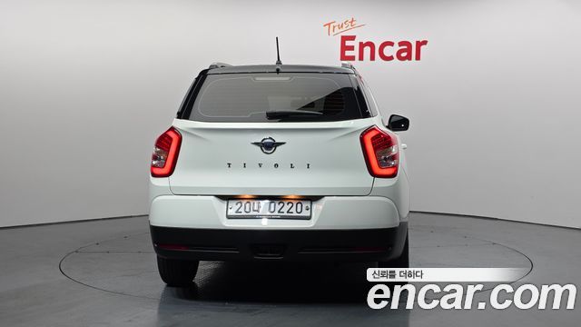 Ssangyong TIBOLI из Кореи Encar