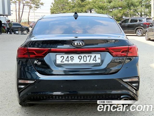 Kia K3 из Кореи Encar