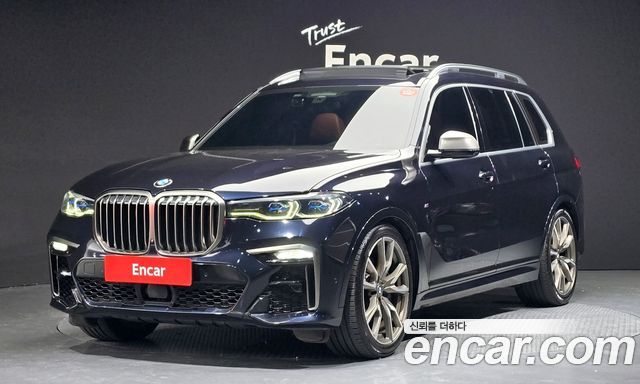BMW X7 M50d — пробег 72 840 км — фото 1 из 5