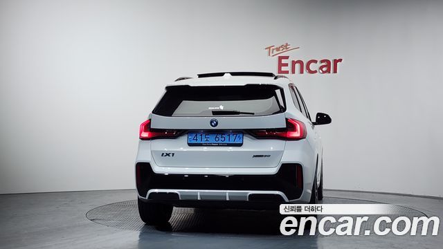 BMW iX1 из Кореи Encar