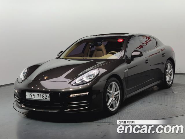 Porsche Panamera 3.6 AWD 970 — пробег 50 982 км — фото 1 из 5