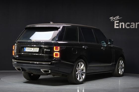 Land Rover Range Rover 5.0 SC SV AB LWB — пробег 62 605 км — фото 2 из 5