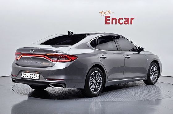 Hyundai Grandeur Exclusive Special — пробег 126 734 км — фото 2 из 5