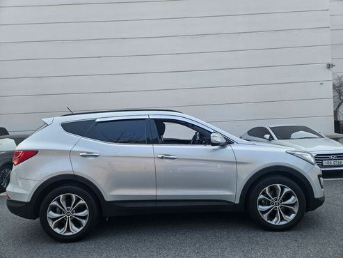 Hyundai Santafe Diesel(e-VGT) 2.0 2WD Exclusive — пробег 149 000 км — фото 4 из 5