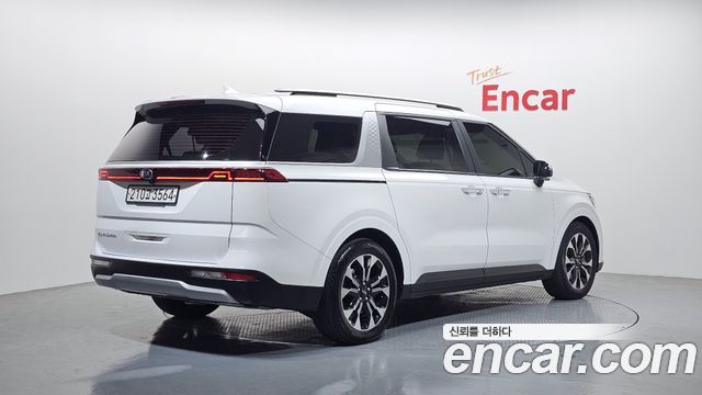 Kia Carnival из Кореи Encar