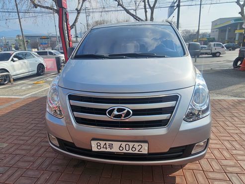 Hyundai Starex 5-Seater VAN Modern — пробег 190 365 км — фото 1 из 5