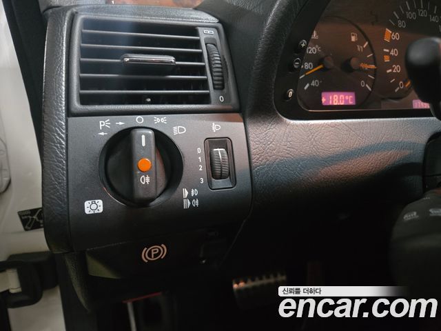 Mercedes-Benz C-Class из Кореи Encar