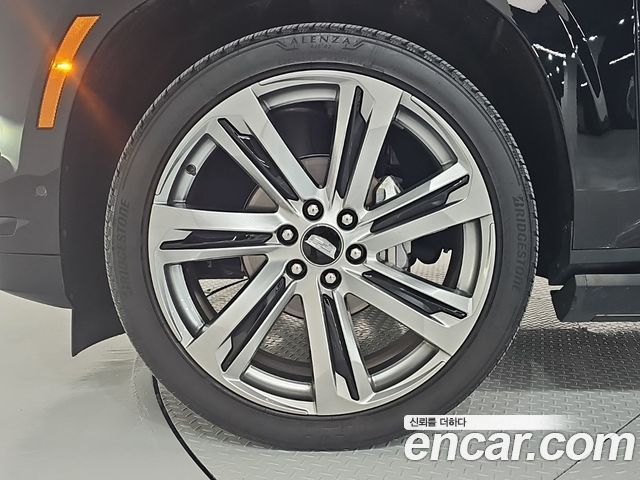 Cadillac Escalade из Кореи Encar