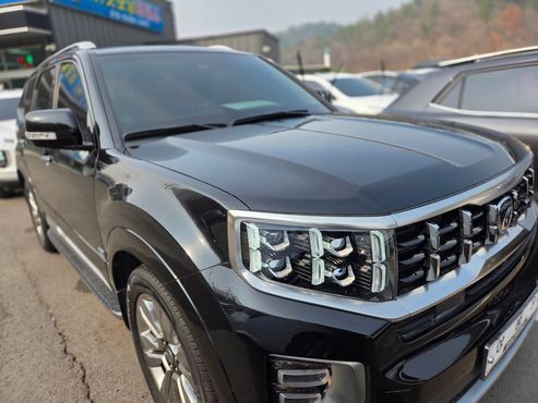Kia Mohave Diesel 3.0 4WD 7-Seater Platinum — пробег 80 000 км — фото 2 из 5
