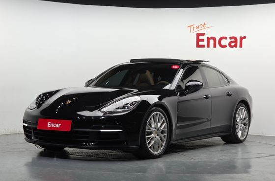 Porsche Panamera 3.0 AWD — пробег 97 531 км — фото 1 из 5