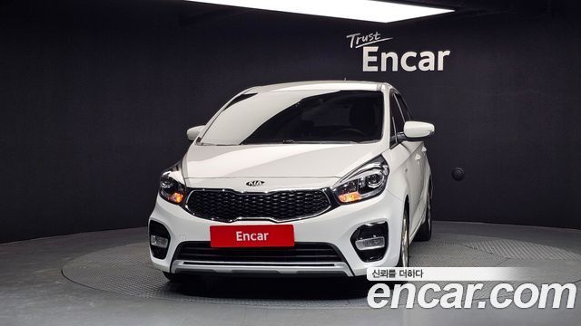 Kia Carens из Кореи Encar