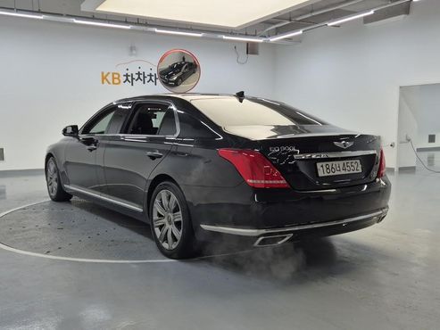Genesis EQ900 5.0 GDI AWD Limousine Prestige — пробег 135 940 км — фото 2 из 5