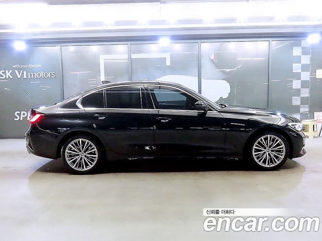 BMW 3-Series из Кореи Encar