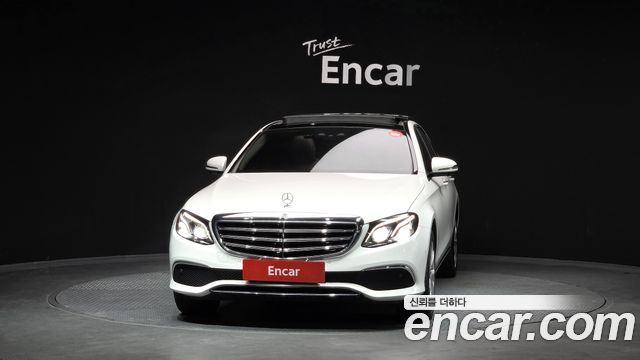 Mercedes-Benz E-Class из Кореи Encar