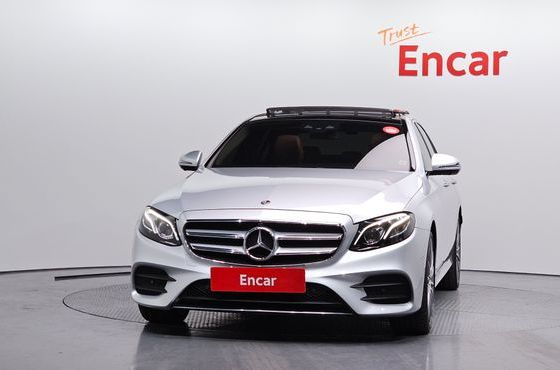 Mercedes-Benz E-Class E300 4MATIC AMG Line — пробег 69 087 км — фото 3 из 5