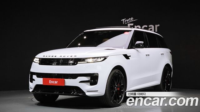 Land Rover Range Rover Sport P550E Dynamic HSE — пробег 4 923 км — фото 1 из 5
