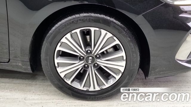 Kia K7 из Кореи Encar