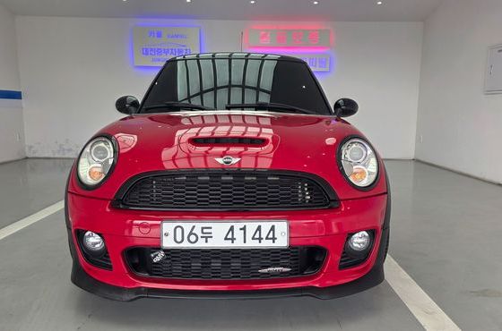Mini Cooper JCW 2nd Generation — пробег 176 165 км — фото 1 из 5