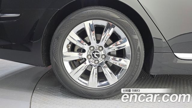 Hyundai Equus из Кореи Encar