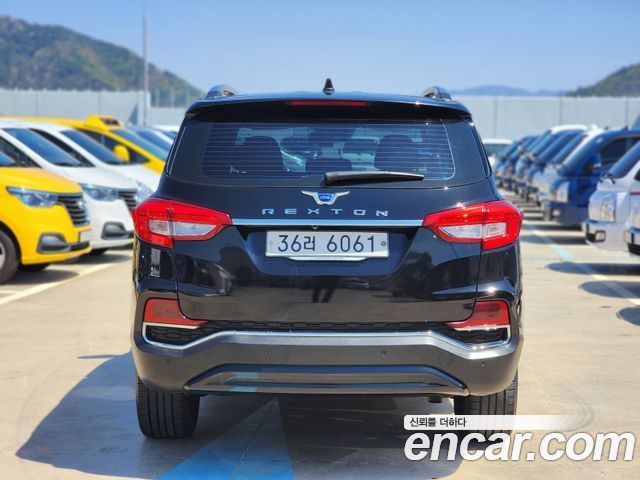 Ssangyong Rexton из Кореи Encar