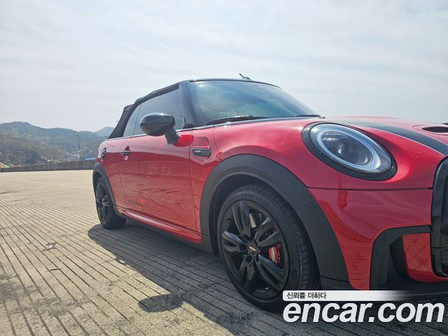 Mini Cooper Convertible JCW 3rd — пробег 8 000 км — фото 3 из 5