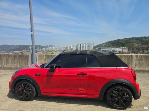 Mini Cooper Convertible JCW 3rd — пробег 8 000 км — фото 4 из 5