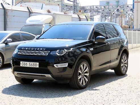 Land Rover Discovery Sport 2.0 TD4 HSE Luxury — пробег 98 785 км — фото 2 из 5