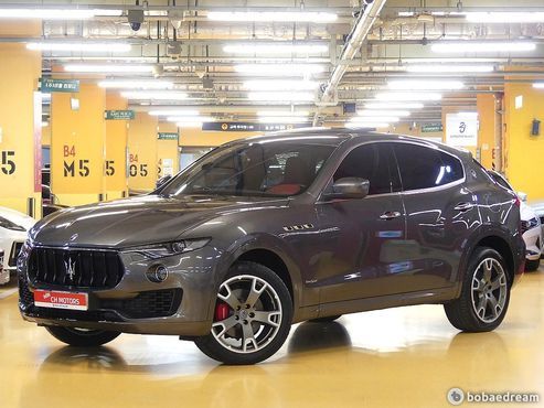 Maserati Levante 3.0 AWD GranLusso — пробег 81 615 км — фото 1 из 5