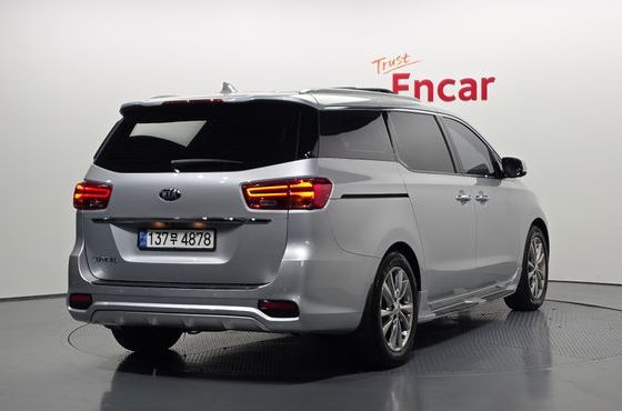Kia Carnival Gasoline 9-Seater Noblesse Special — пробег 120 785 км — фото 2 из 5