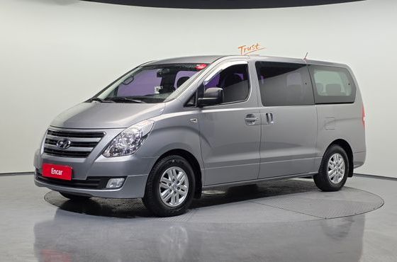 Hyundai Starex 12-Seater Wagon Smart — пробег 78 303 км — фото 1 из 5